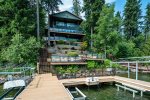 Lakeshore Landing - Exquisite Waterfront Luxury Home - Book Now.
